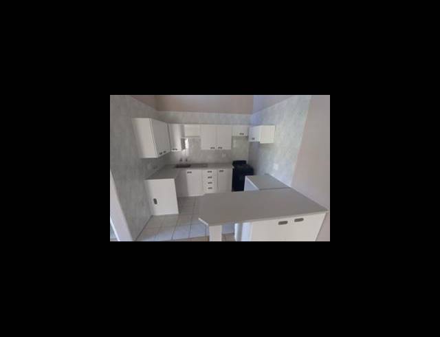 3 BEDROOM TOWNHOUSE FOR SALE IN MEYERSDAL